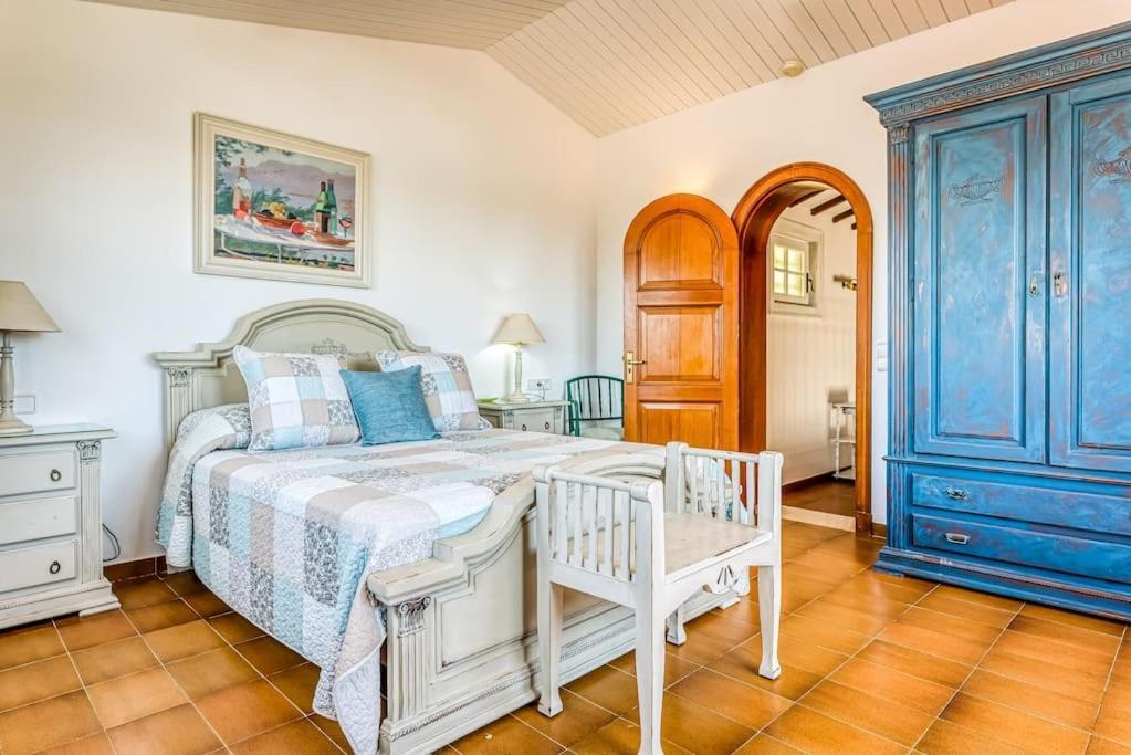 La Calma Espectacular Villa Con Jardin Y Piscina En Menorca С'Альгар Экстерьер фото
