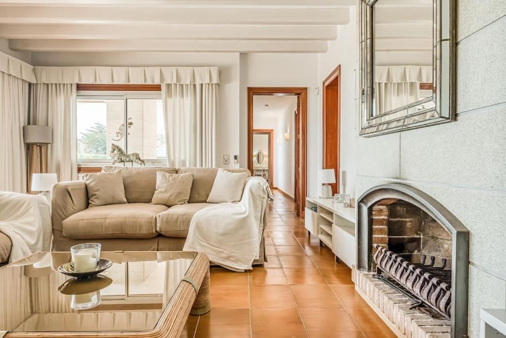 La Calma Espectacular Villa Con Jardin Y Piscina En Menorca С'Альгар Экстерьер фото